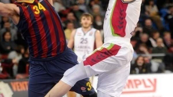 El Barcelona asalta el Buesa Arena El Barcelona asalta el Buesa Arena