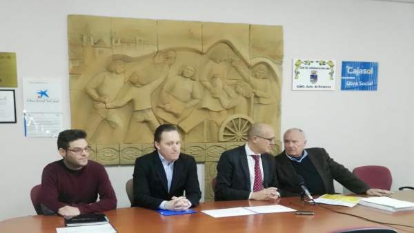 Fundación García Fajer firma un acuerdo con Aprona Fundación García Fajer firma un acuerdo con Aprona