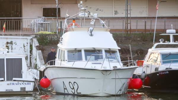 Barco de la Armada para rastrear el Guadalquivir en busca de Marta del Castillo Barco de la Armada para rastrear el Guadalquivir en busca de Marta del Castillo