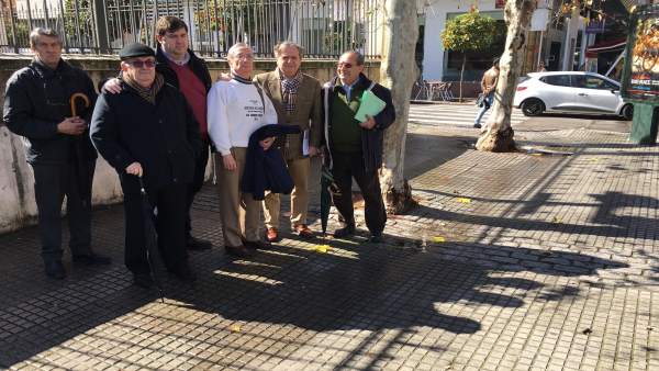 PP visita la avenida de Medina Azahara en Córdoba capital PP visita la avenida de Medina Azahara en Córdoba capital