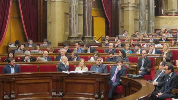 Pleno del Parlament de Catalunya Pleno del Parlament de Catalunya