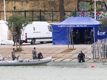 Búsqueda de Marta del Castillo en el río Guadalquivir