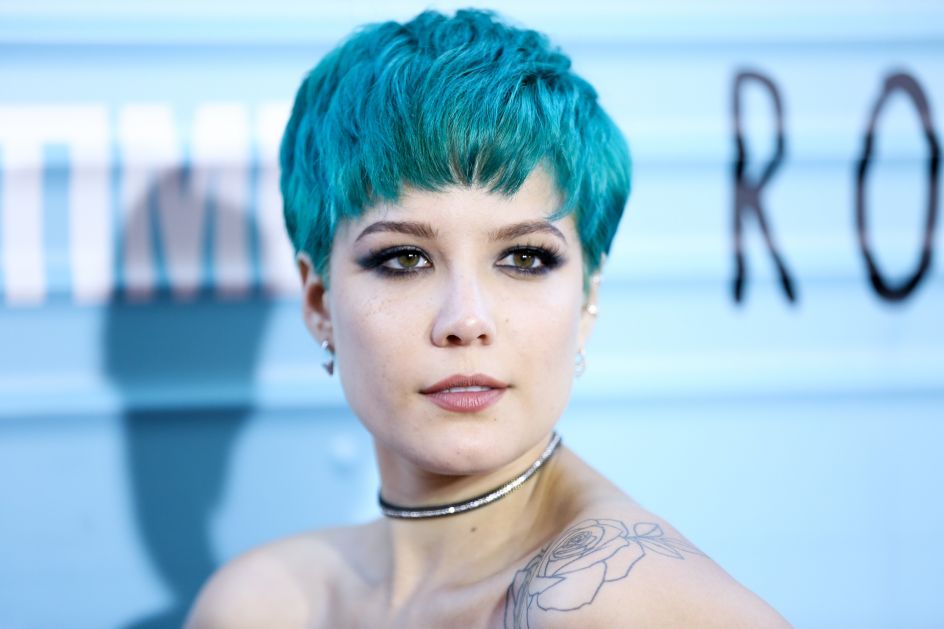 Resultado de imagen para halsey con famosos