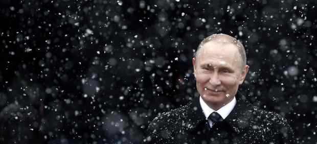 Putin bajo la nieve