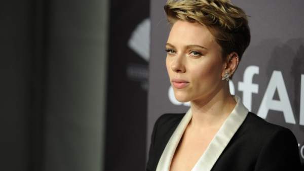 Scarlett Johansson Scarlett Johansson