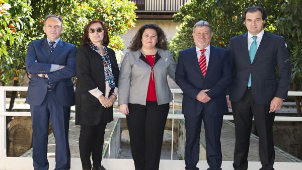 Nota Y Foto Deleg Gobierno Junta Sevilla: La Delegada Del Gobierno Se Reúne Con Nota Y Foto Deleg Gobierno Junta Sevilla: La Delegada Del Gobierno Se Reúne Con