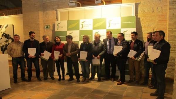 Entrega de estudios para optimizar el consumo eléctrico Entrega de estudios para optimizar el consumo eléctrico