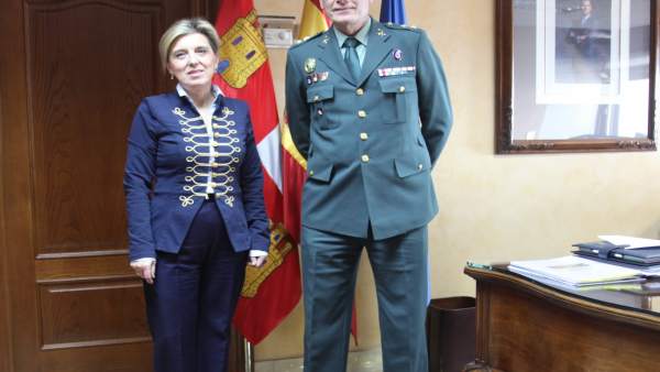 María José Salgueiro y Rafael Aparicio Azcárraga. María José Salgueiro y Rafael Aparicio Azcárraga.