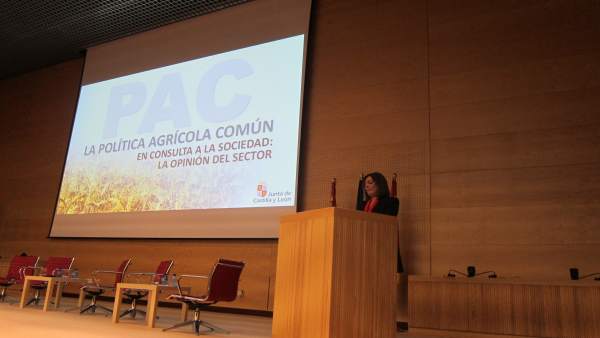 Valladolid. Marcos en una jornada sobre la reforma PAC Valladolid. Marcos en una jornada sobre la reforma PAC