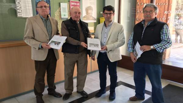 La asociación de Accionistas Minoritarios del Córdoba CF con Pedro García La asociación de Accionistas Minoritarios del Córdoba CF con Pedro García