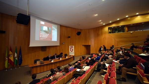 Jornada sobre pobreza energética en la Diputación de Granada Jornada sobre pobreza energética en la Diputación de Granada