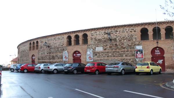 PLAZA DE TOROS DE TOLEDO PLAZA DE TOROS DE TOLEDO