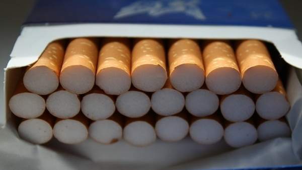 Tabaco, cajetilla, cigarrillos Tabaco, cajetilla, cigarrillos