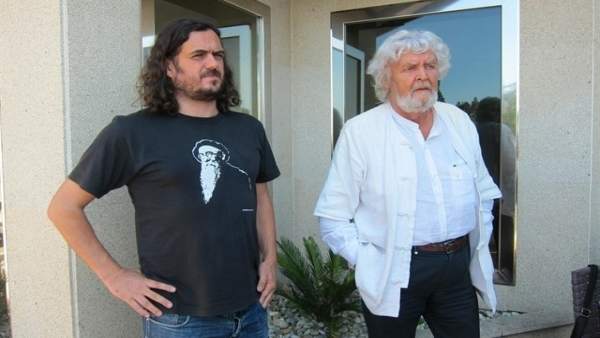 Antón Sánchez y Xosé Manuel Beiras en una Coordinadora de Anova Antón Sánchez y Xosé Manuel Beiras en una Coordinadora de Anova