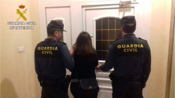 Detenida Detenida