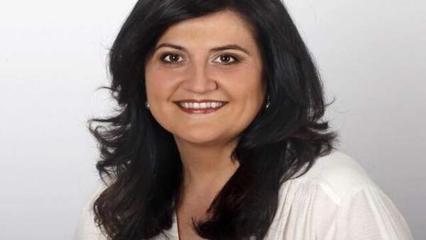 Amelia Fernández. Amelia Fernández.