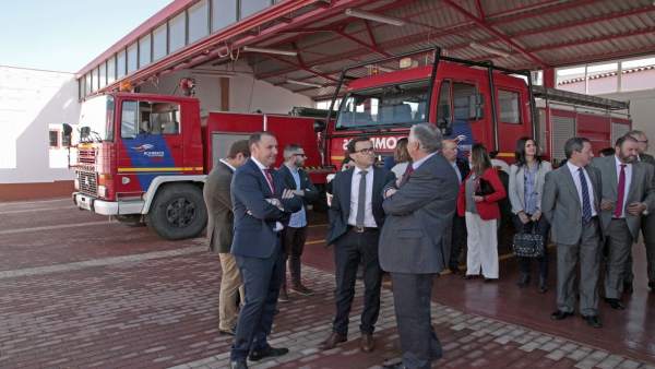 Inauguración de la ampliación del parque de bomberos de Villafraca de los Barros Inauguración de la ampliación del parque de bomberos de Villafraca de los Barros