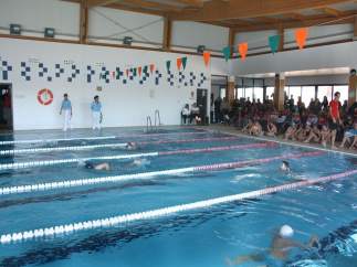 Encuentro de natación.
