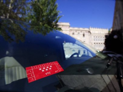 Pegatinas VTC de Cabify y Uber