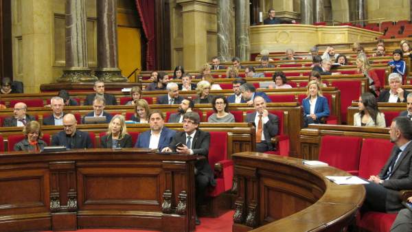 Pleno del Parlament de Catalunya. Pleno del Parlament de Catalunya.