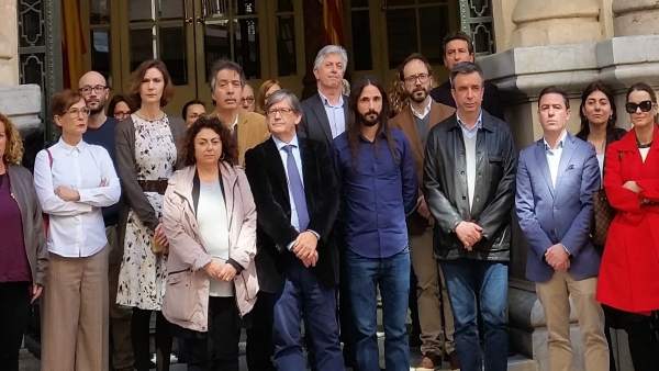 Minuto de silencio en el Parlament Minuto de silencio en el Parlament