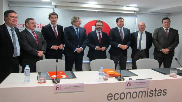 Imagen de la presentación del estudio sobre el puerto intermodal de Cartagena Imagen de la presentación del estudio sobre el puerto intermodal de Cartagena