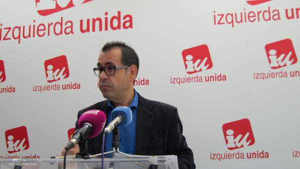 Crespo (IU) en rueda de prensa Crespo (IU) en rueda de prensa