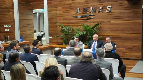 El presidente del puerto de Huelva, Javier Barrero, en la sede de Armas. El presidente del puerto de Huelva, Javier Barrero, en la sede de Armas.