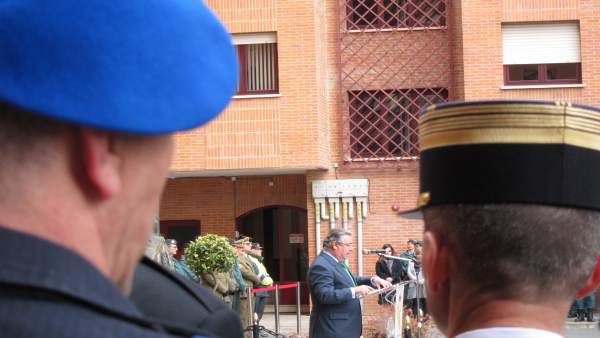 El ministro del Interior clausura ejercicio El ministro del Interior clausura ejercicio
