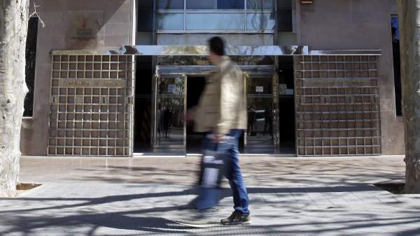 L'operació policial en l'Hospital General se salda amb 9 detinguts, entre ells Sergio Blasco L'operació policial en l'Hospital General se salda amb 9 detinguts, entre ells Sergio Blasco