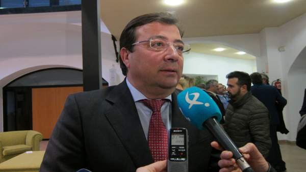 Guillermo Fernández Vara Guillermo Fernández Vara