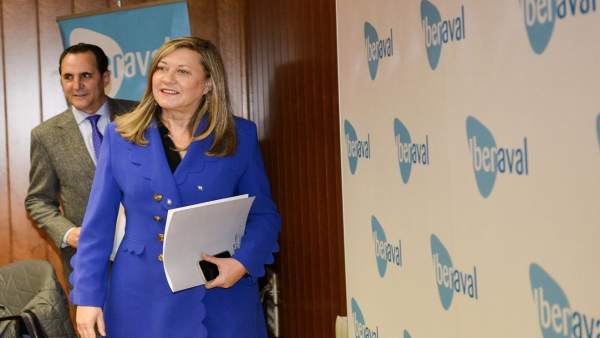 Valladolid. La consejera de Economía y Hacienda y presidente iberaval Valladolid. La consejera de Economía y Hacienda y presidente iberaval