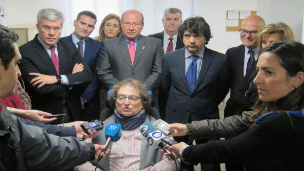 El presidente de Aspramif, Ricardo Rocío, atiende a los periodistas. El presidente de Aspramif, Ricardo Rocío, atiende a los periodistas.