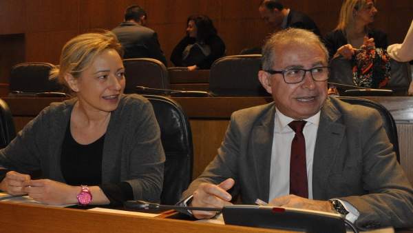 Fernando Gimeno en el pleno de las Cortes de este lunes. Fernando Gimeno en el pleno de las Cortes de este lunes.