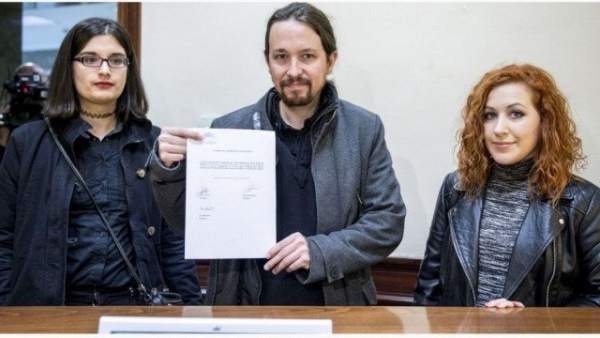 Presentación de una iniciativa de Podemos Presentación de una iniciativa de Podemos