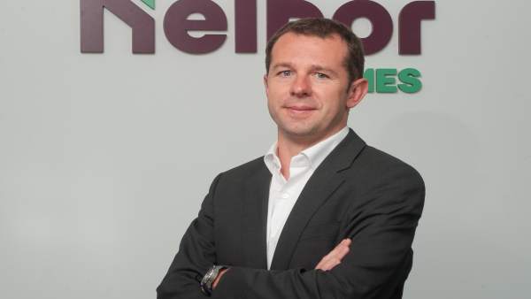 Juan Velayos. Juan Velayos.