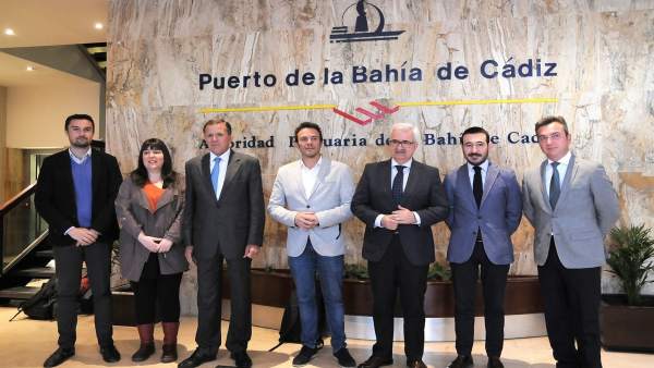 La Junta se incorpora al proceso de integración del puerto de Cádiz en la ciudad La Junta se incorpora al proceso de integración del puerto de Cádiz en la ciudad
