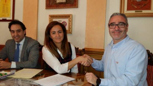 Firma de la operación de tesorería con CajaSur Firma de la operación de tesorería con CajaSur