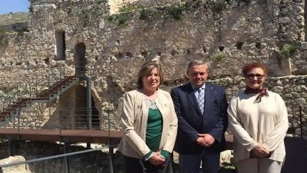 Alcalde visita Doña Mencía Alcalde visita Doña Mencía