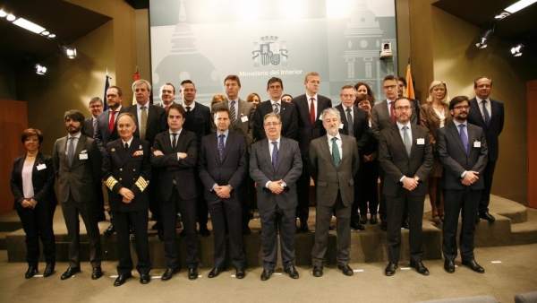 Personas que componen el Consejo Nacional de Protección Civil Personas que componen el Consejo Nacional de Protección Civil