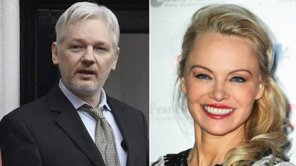 Pamela Anderson y Julian Assange Pamela Anderson y Julian Assange