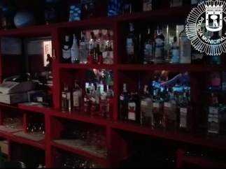 Desalojo de menores en un bar