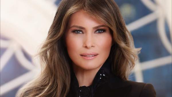 Retrato oficial de Melania Trump Retrato oficial de Melania Trump