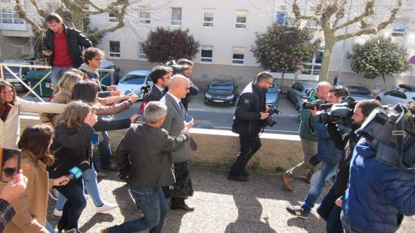 Andrés Cortabitarte, investigado en el accidente del Alvia Andrés Cortabitarte, investigado en el accidente del Alvia