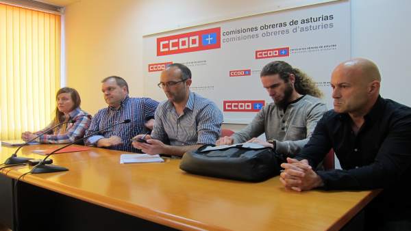 Comité de empresa de Capsa Food en la sede de CCOO Comité de empresa de Capsa Food en la sede de CCOO