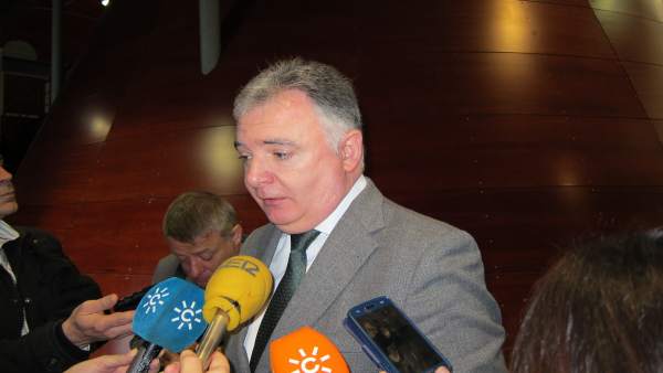 El delegado de la Junta en Huelva, Francisco José Romero. El delegado de la Junta en Huelva, Francisco José Romero.