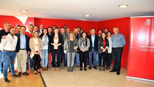 Nace el grupo 'Alcaldes/as de Cádiz con Susana' Nace el grupo 'Alcaldes/as de Cádiz con Susana'