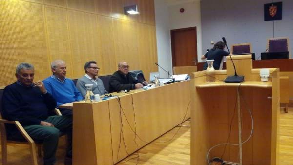 Marineros de Long Hope en juicio en Noruega Marineros de Long Hope en juicio en Noruega