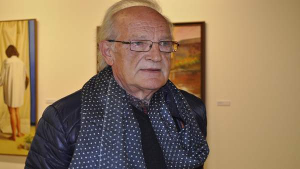 El pintor zaragozano Natalio Bayo expone en la Lonja hasta el 28 de mayo. El pintor zaragozano Natalio Bayo expone en la Lonja hasta el 28 de mayo.