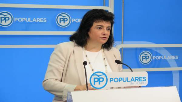 La portavoz del Grupo Popular, Concha Arruga La portavoz del Grupo Popular, Concha Arruga